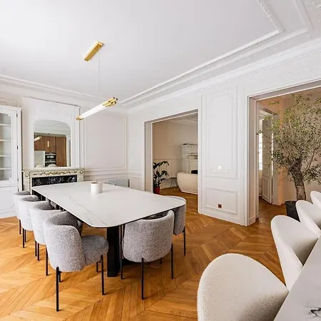 Amazing # 5bedrooms #paris 16 #trocadero Appartement *