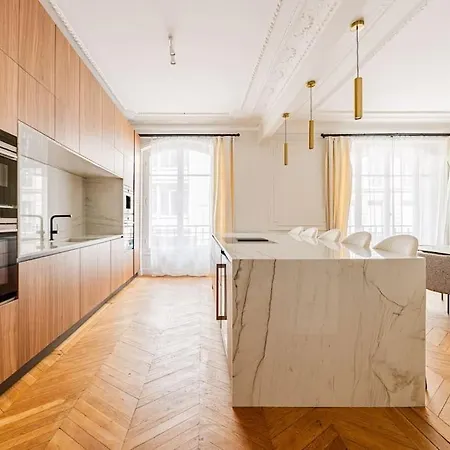 Amazing # 5bedrooms #paris 16 #trocadero Appartement *